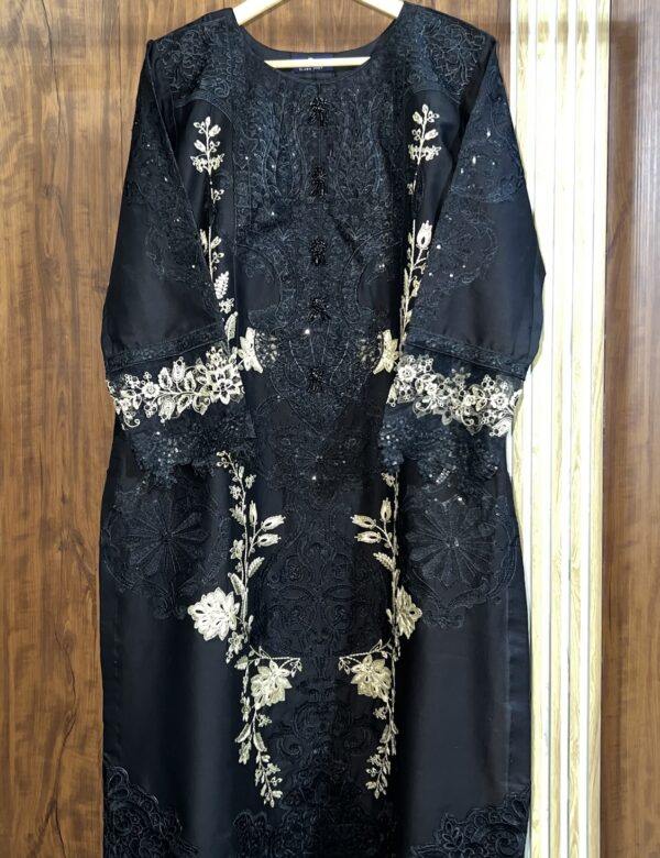 3 Piece Stitched Embroidered Lawn Suit